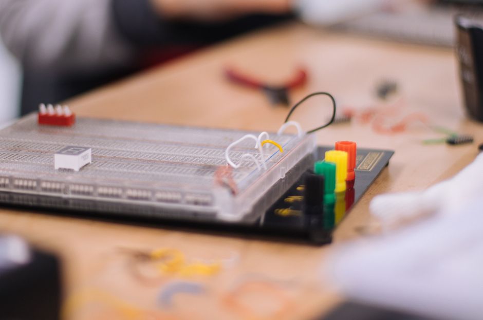 Teach CS with DIY Arduino Game Consoles